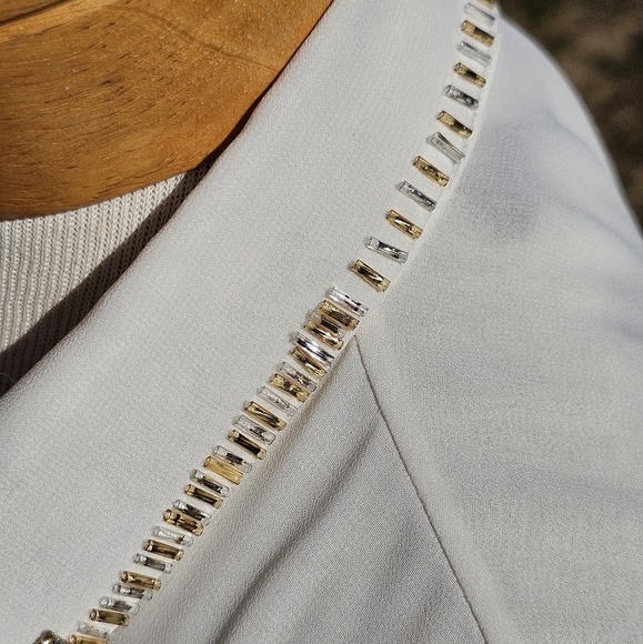 Ted Baker flowy white beaded blouse - Picture 8 of 9